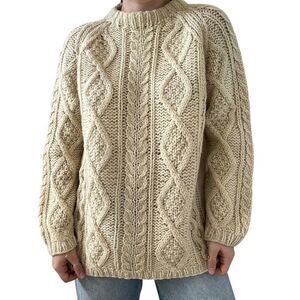 Vintage 1970s Womens Minarelli Hand Knitted Cream Fisherman Chunky Wool Sweater